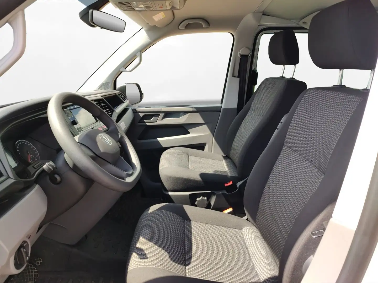 Volkswagen T6.1 Kombi 2.0 TDI DSG STANDH+CARPLAY+AHK+PDC Weiß - 2