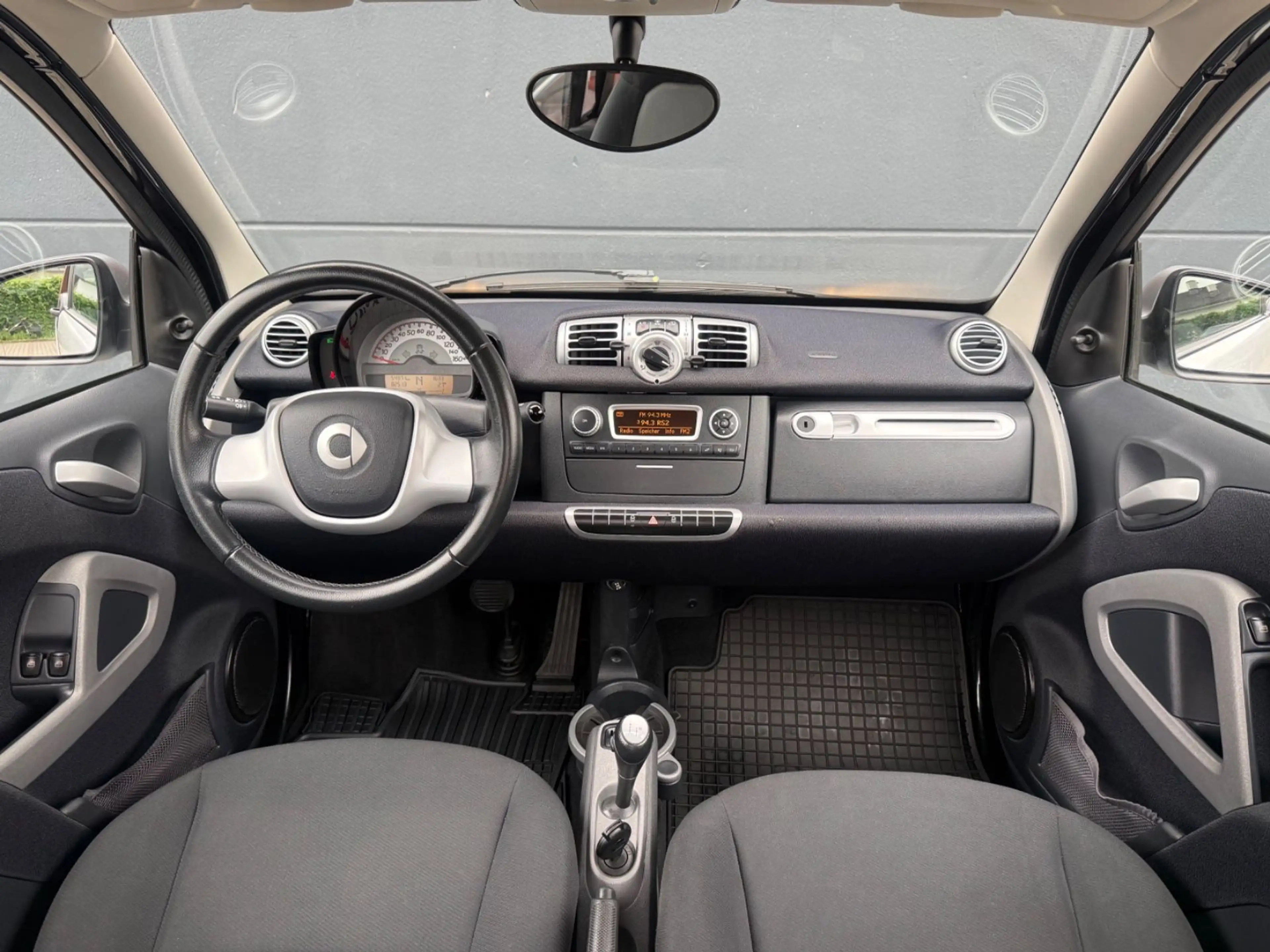 smart forTwo Automatik 2.Hand Klima Micro Hybrid Drive — photo 12