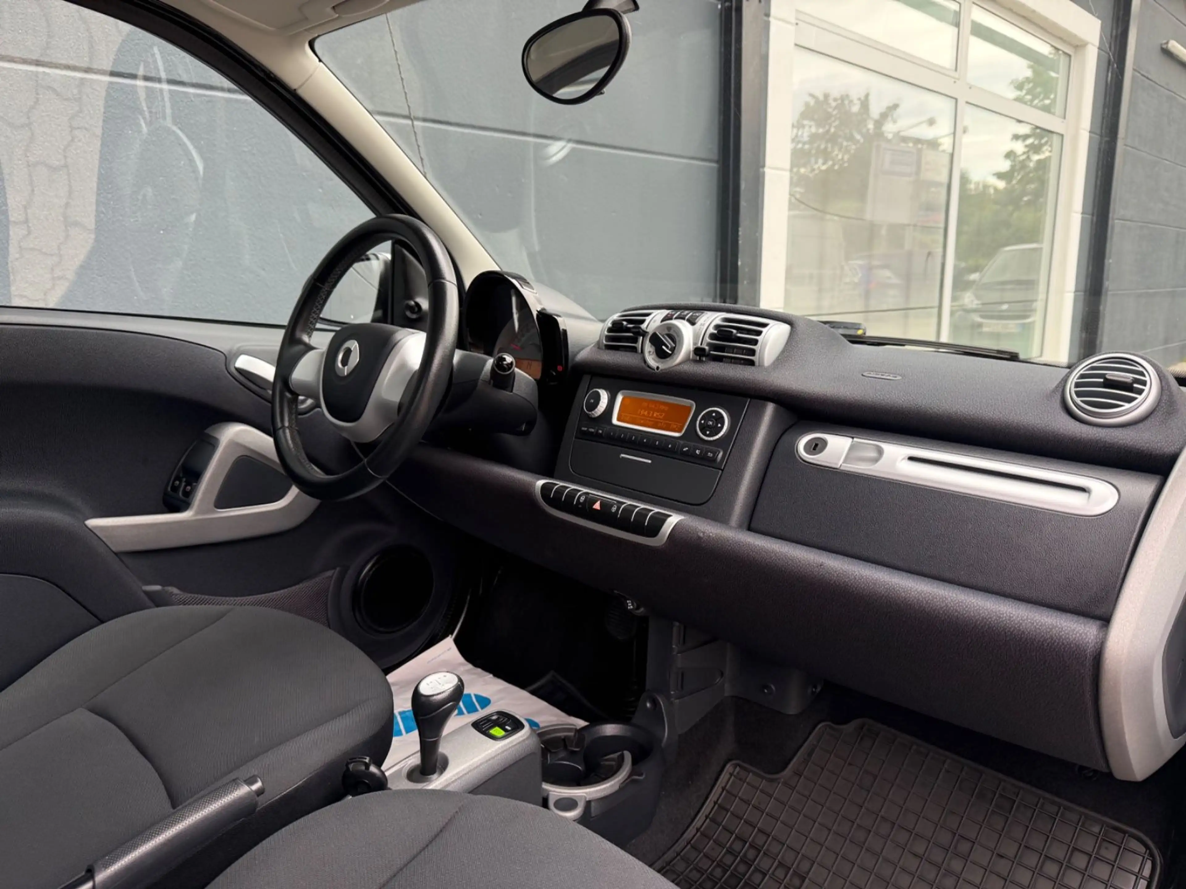 smart forTwo Automatik 2.Hand Klima Micro Hybrid Drive — photo 14