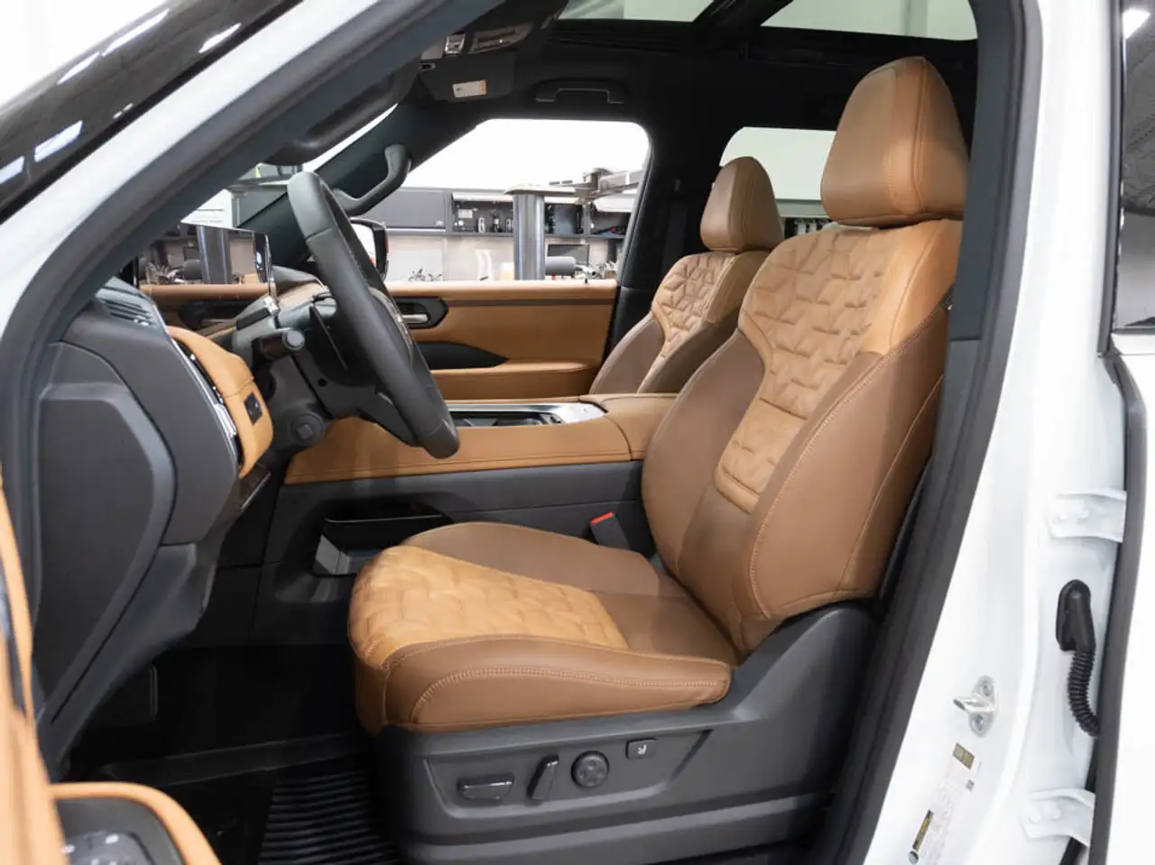 Nissan Armada снимка Nissan Armada