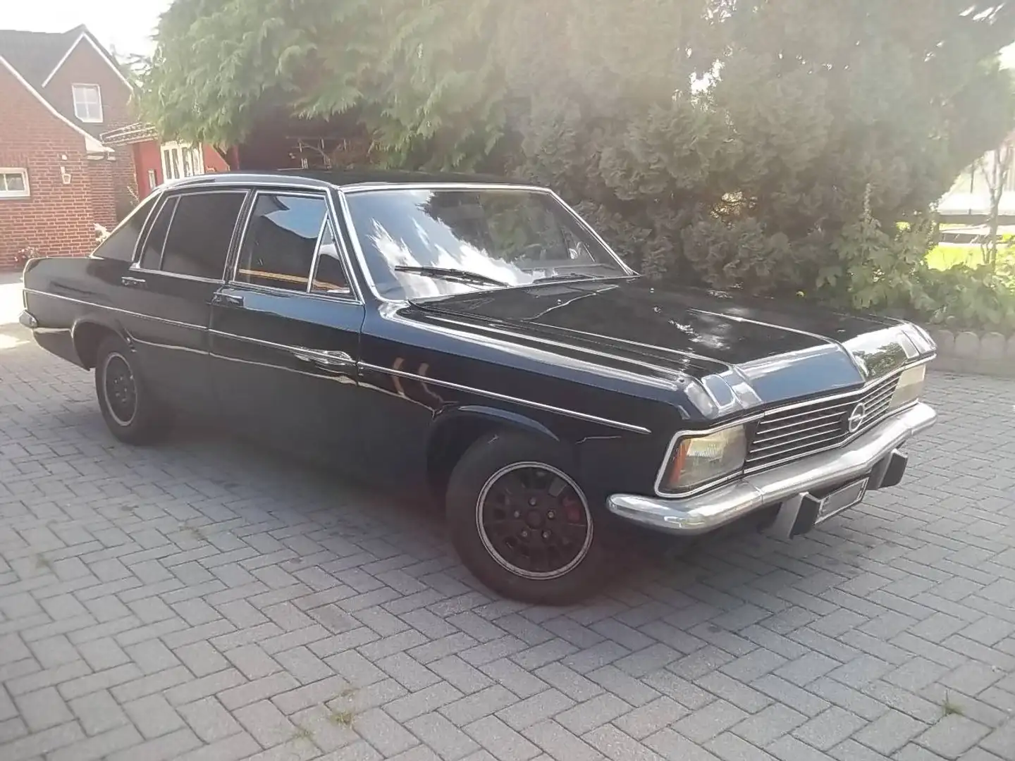 Opel Diplomat 2,8 S Schwarz - 1