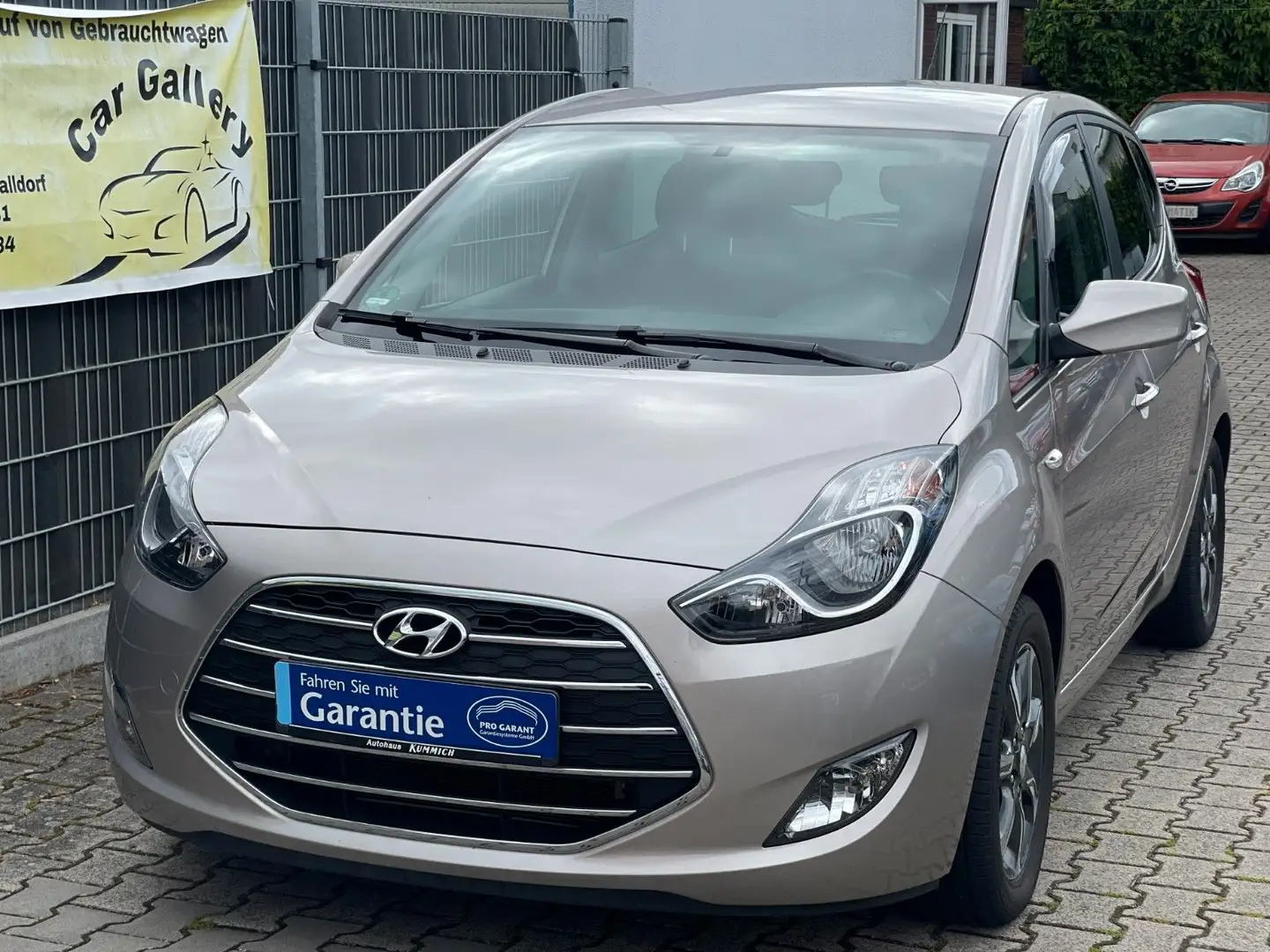 Hyundai iX20 Space/Sitzheizung/1.Hd/Garantie/HU/AU/Neu Gris - 1