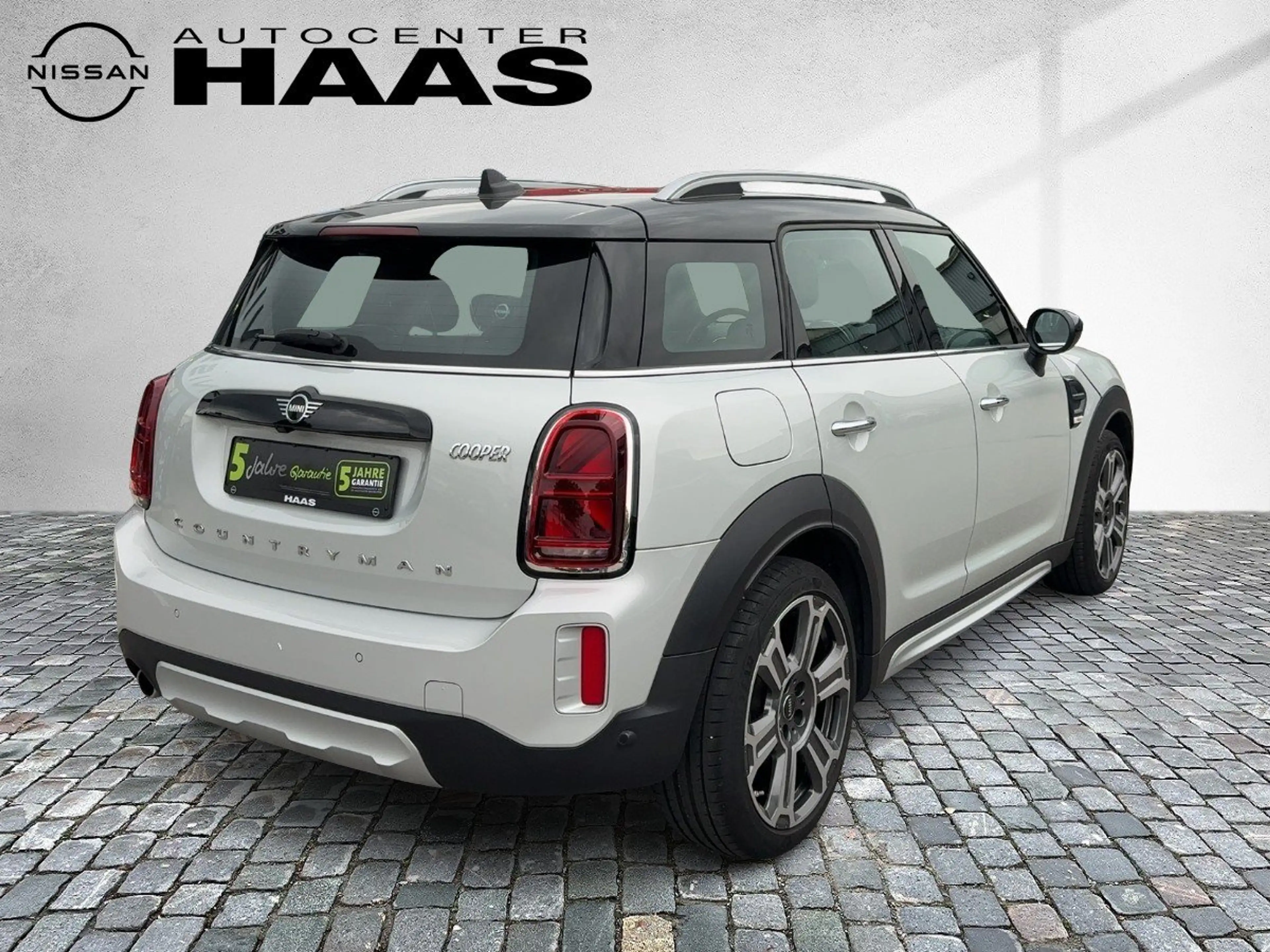 MINI Cooper Countryman Trim All4 Countryman Cooper ALL 4Trim LED+Navi — photo 5