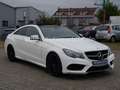 Mercedes-Benz E 200 Coupe AMG-Line Aut./Panorama/Leder/LED/19" Weiß - thumbnail 4