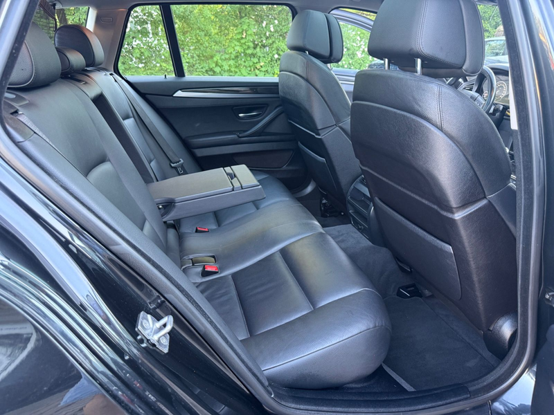 BMW 525 d xDrive Touring*Leder*Pan.Dach*Head-Up*Kam. — photo 36