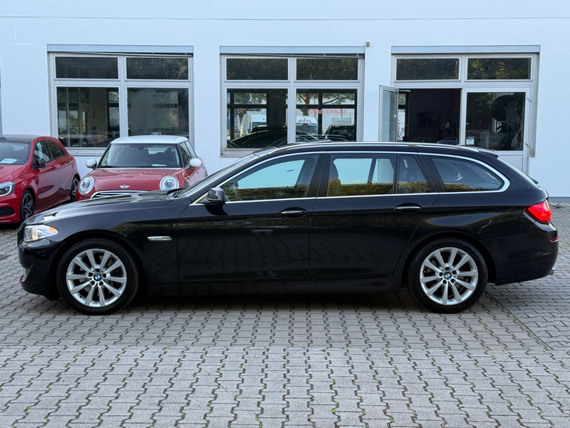 BMW 525 d xDrive Touring*Leder*Pan.Dach*Head-Up*Kam. — photo 2