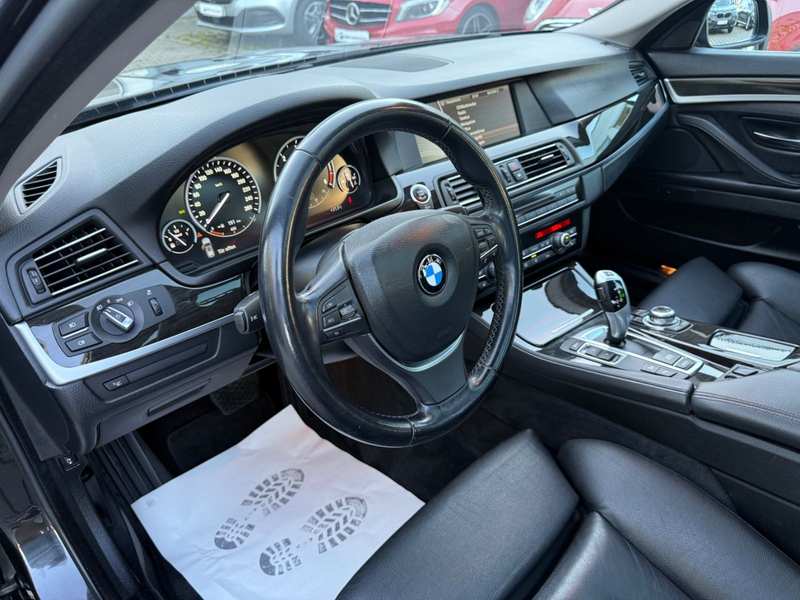 BMW 525 d xDrive Touring*Leder*Pan.Dach*Head-Up*Kam. — photo 17