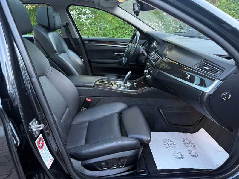BMW 525 d xDrive Touring*Leder*Pan.Dach*Head-Up*Kam. — photo 26