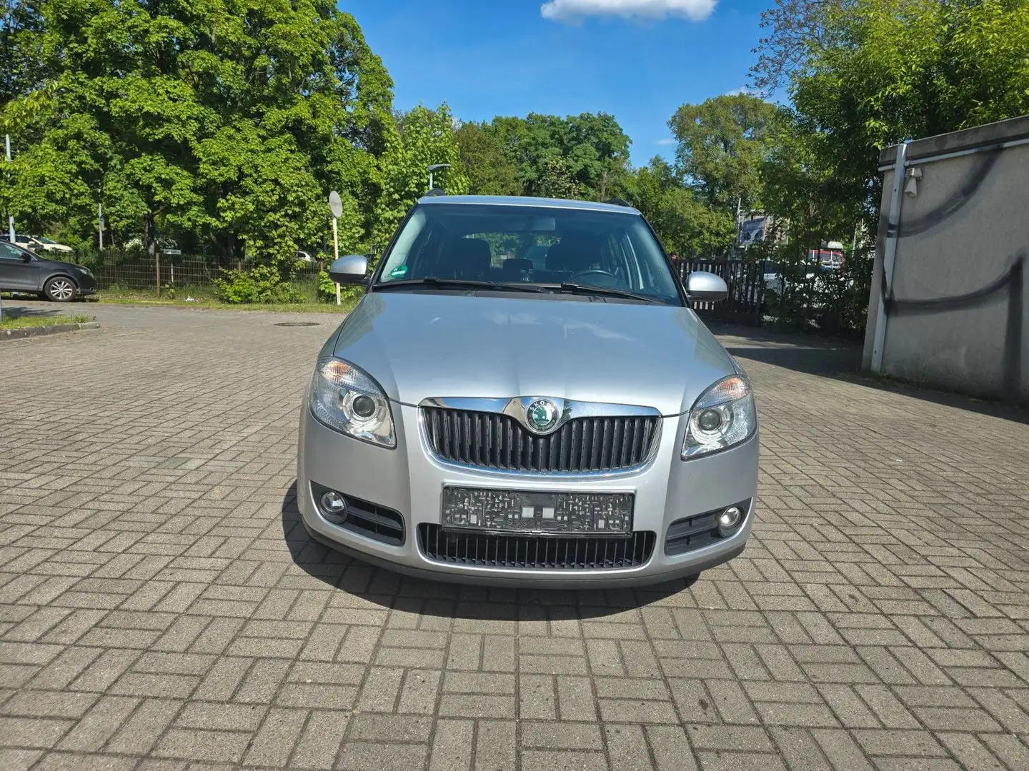 Skoda Fabia Combi Elegance Silber - 1