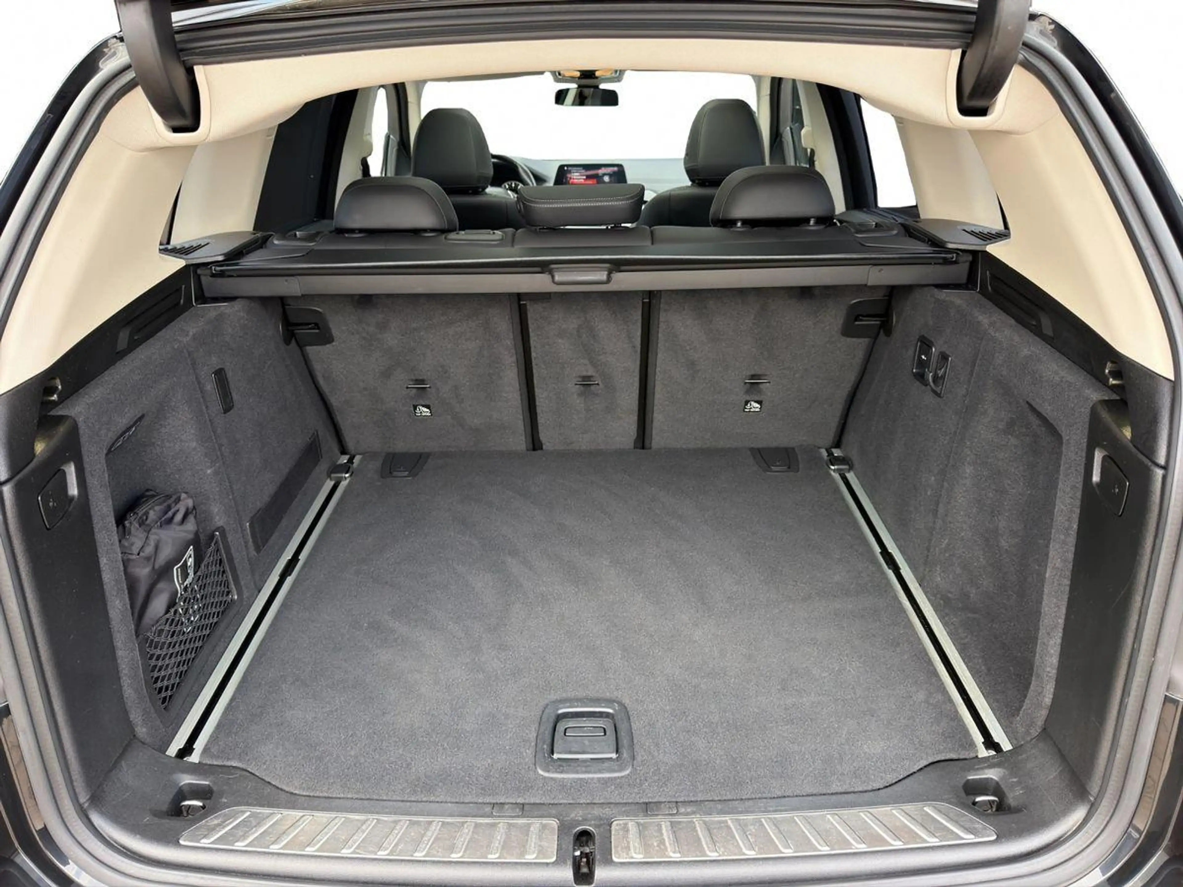 BMW X3 xDrive 20i | LUXURY LINE | AHK | HUD | RF-KAM — photo 27