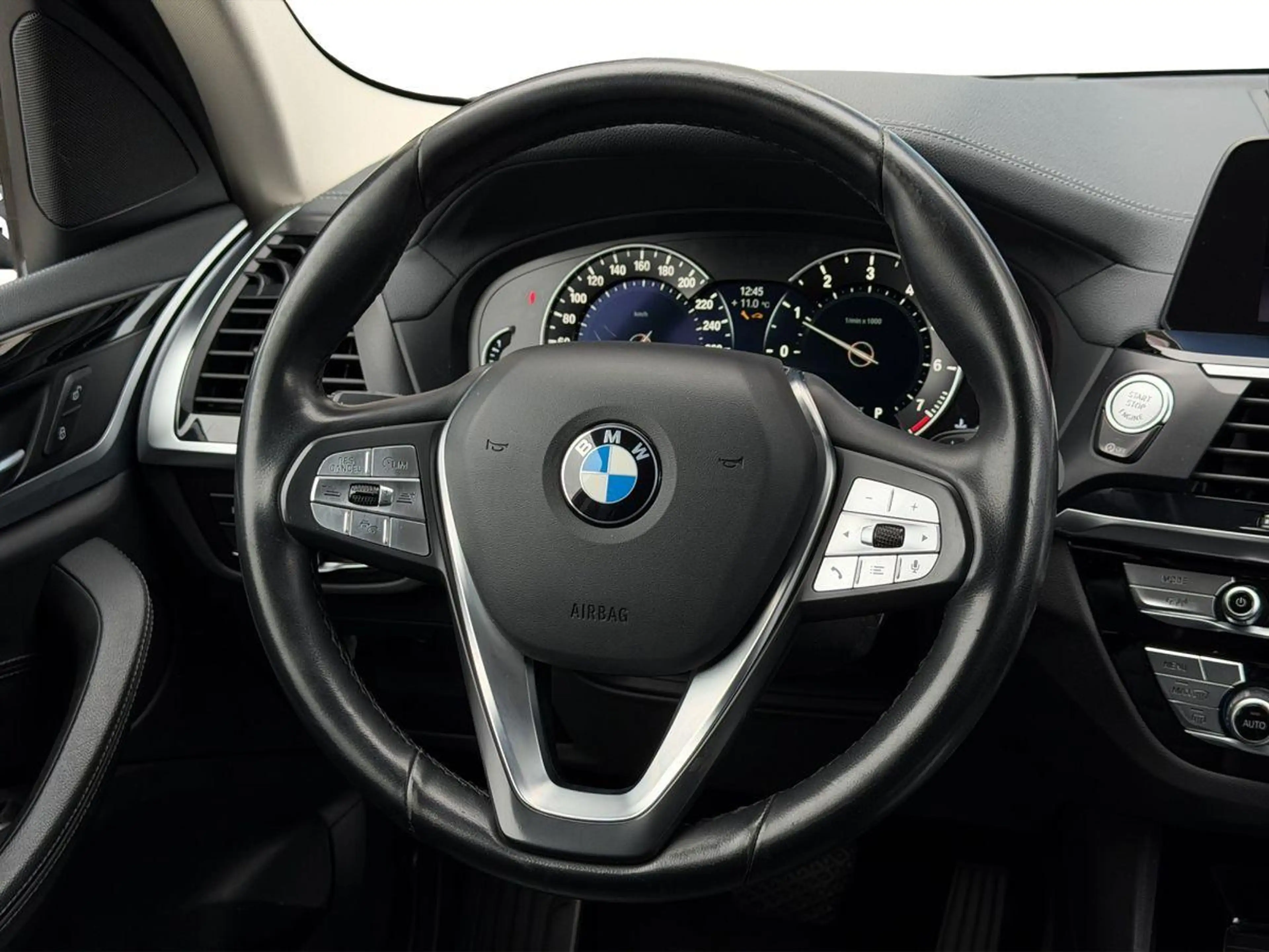 BMW X3 xDrive 20i | LUXURY LINE | AHK | HUD | RF-KAM — photo 11