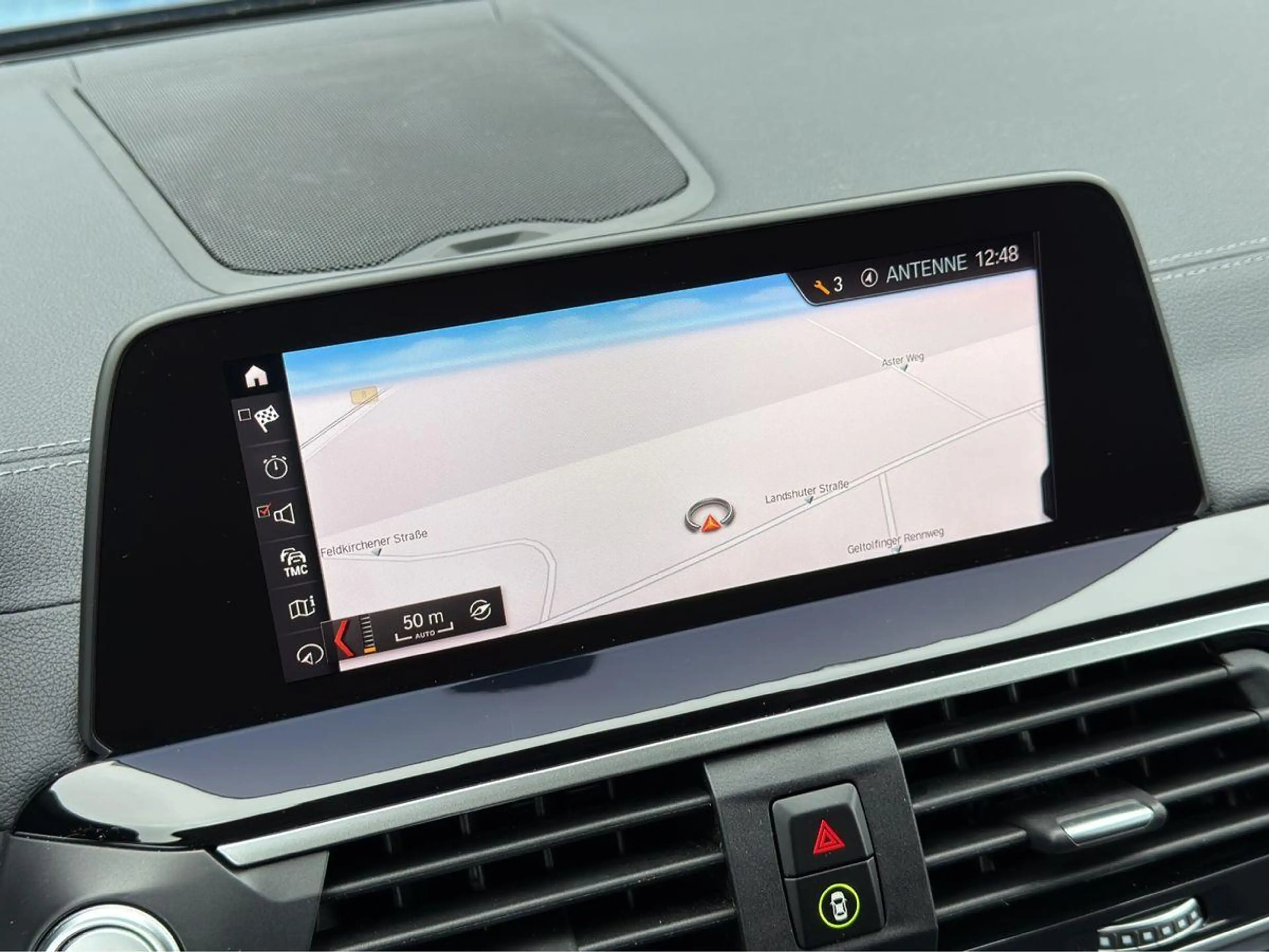 BMW X3 xDrive 20i | LUXURY LINE | AHK | HUD | RF-KAM — photo 15