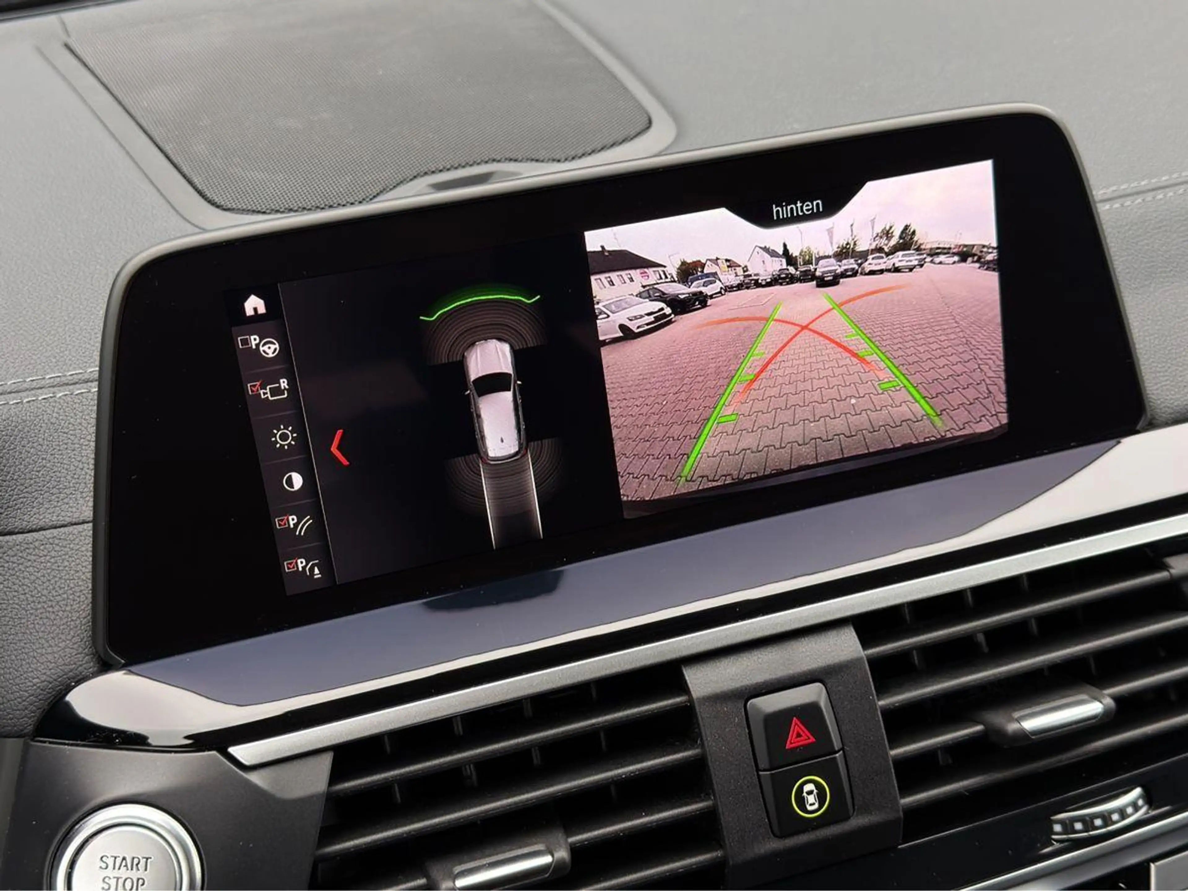 BMW X3 xDrive 20i | LUXURY LINE | AHK | HUD | RF-KAM — photo 18