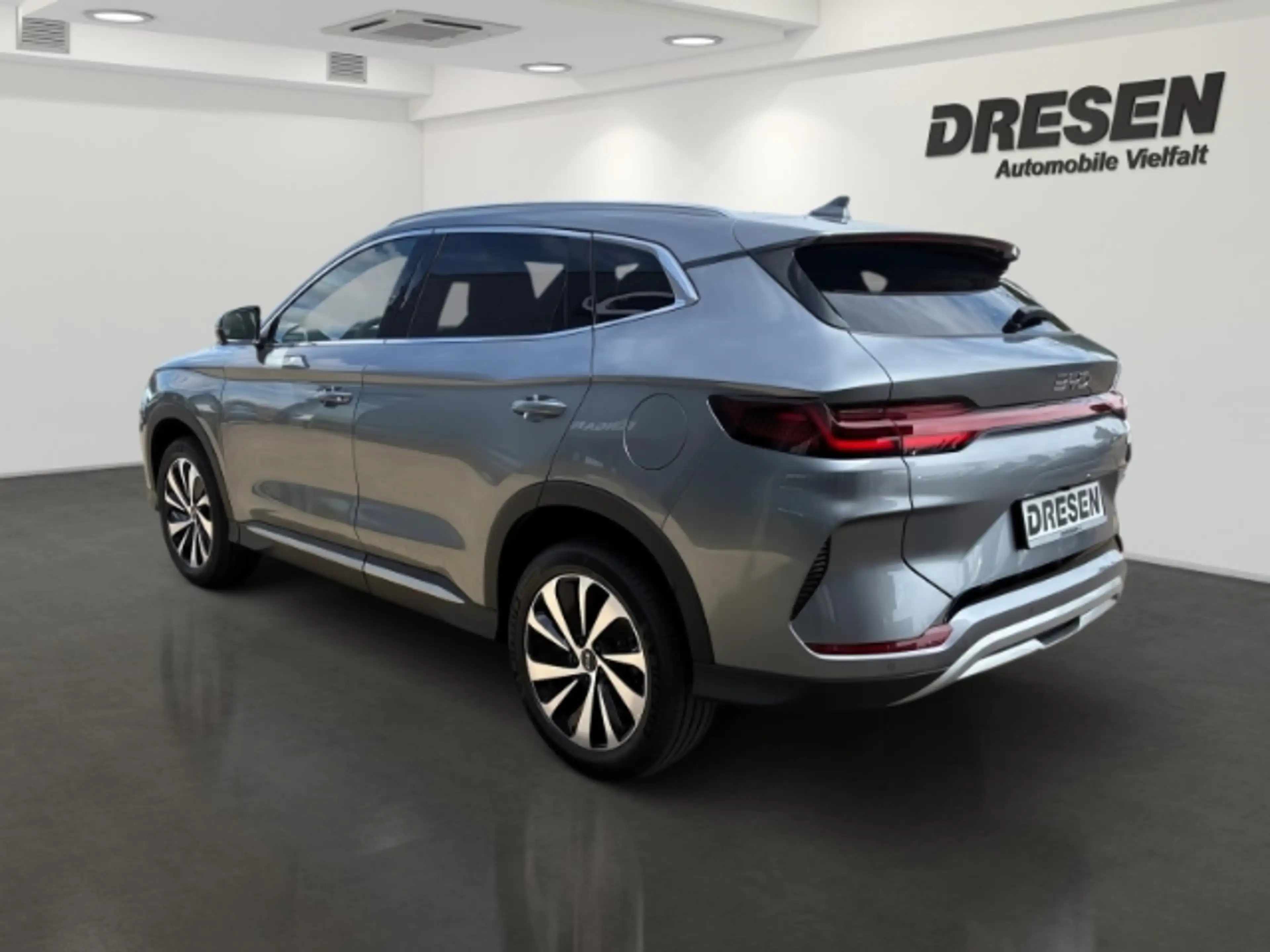 BYD Seal U Boost Infinity/Sitzheizung/elektr. Heckklappe/Head — photo 5
