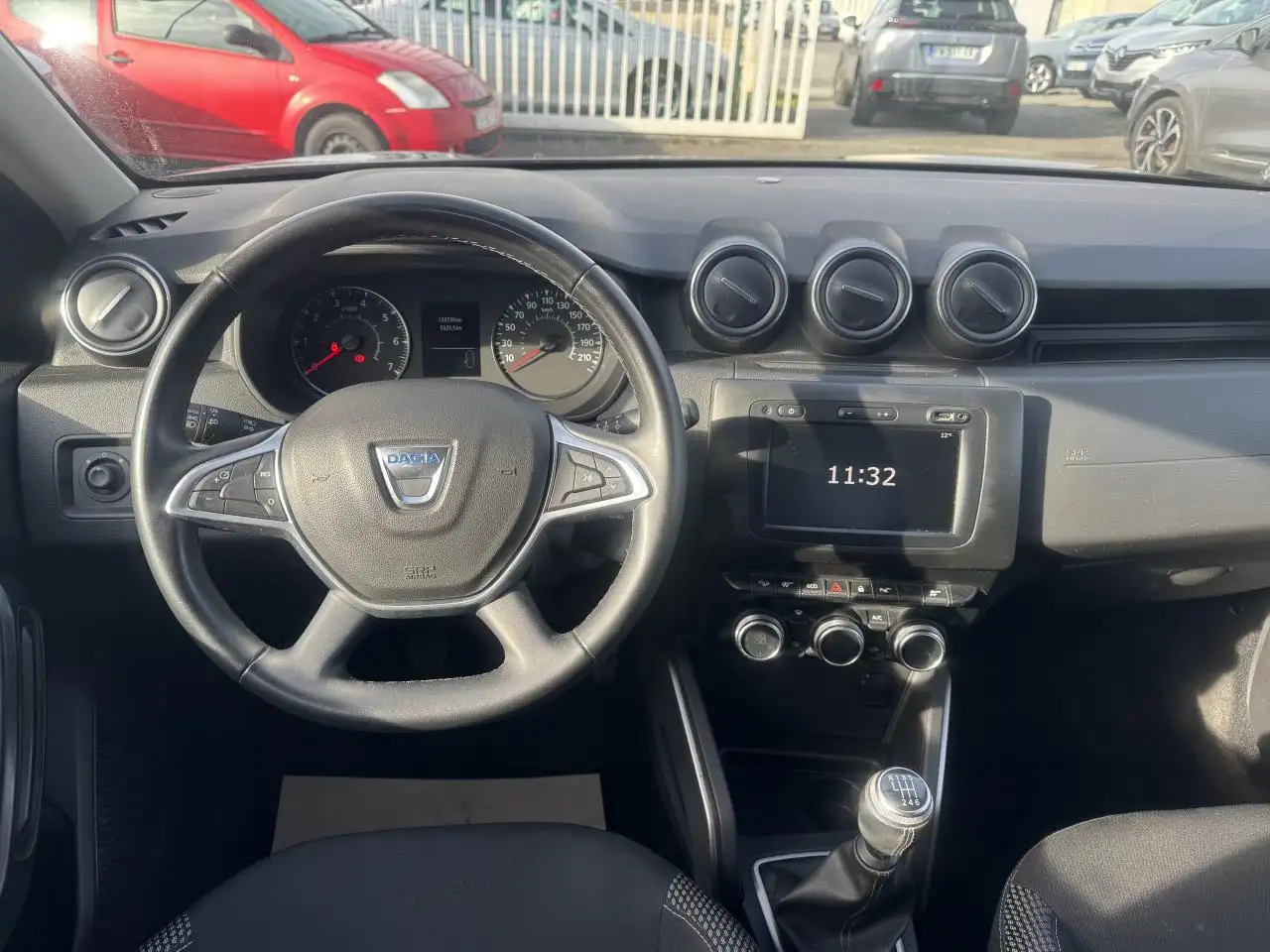 Dacia Duster — photo 5