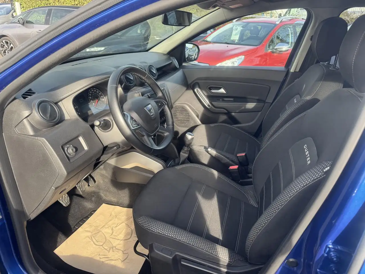 Dacia Duster — photo 6