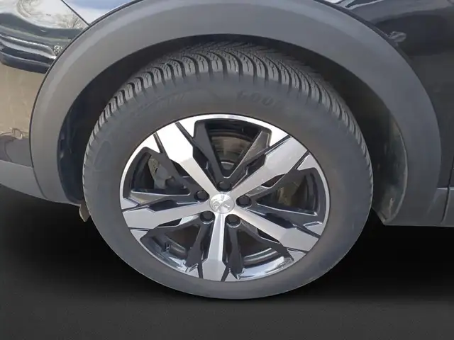 Peugeot 3008 view 10