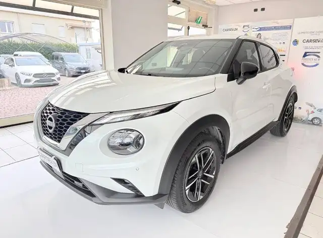 Nissan Juke 1.0 dig-t N-Connecta 114cv dct