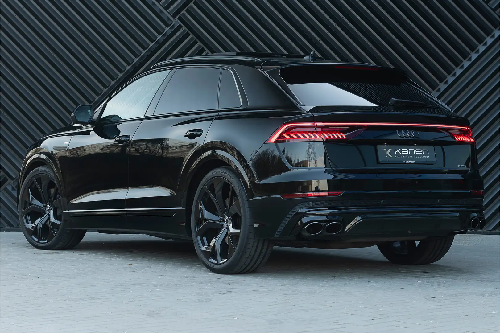 Audi Q8 55 TFSI quatto S-Line Panodak S-Stoelen Head-up Ma Noir - 2