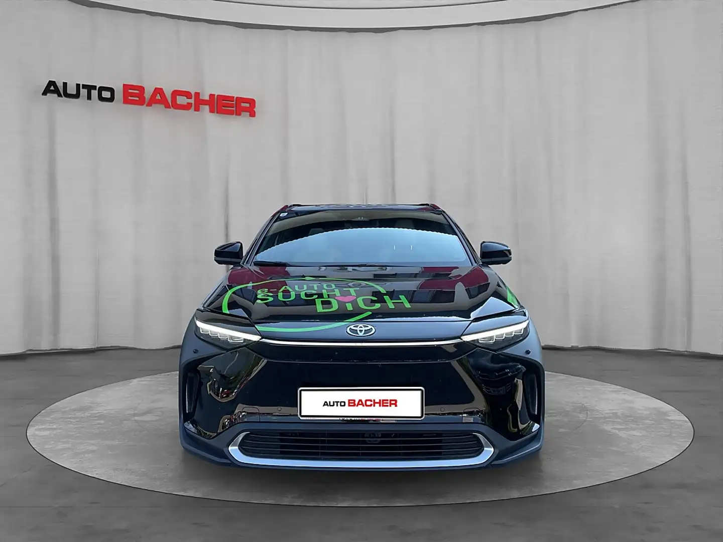 Toyota bZ4X BZ4X Allrad Elektro 71,4kWh Aut. Schwarz - 2