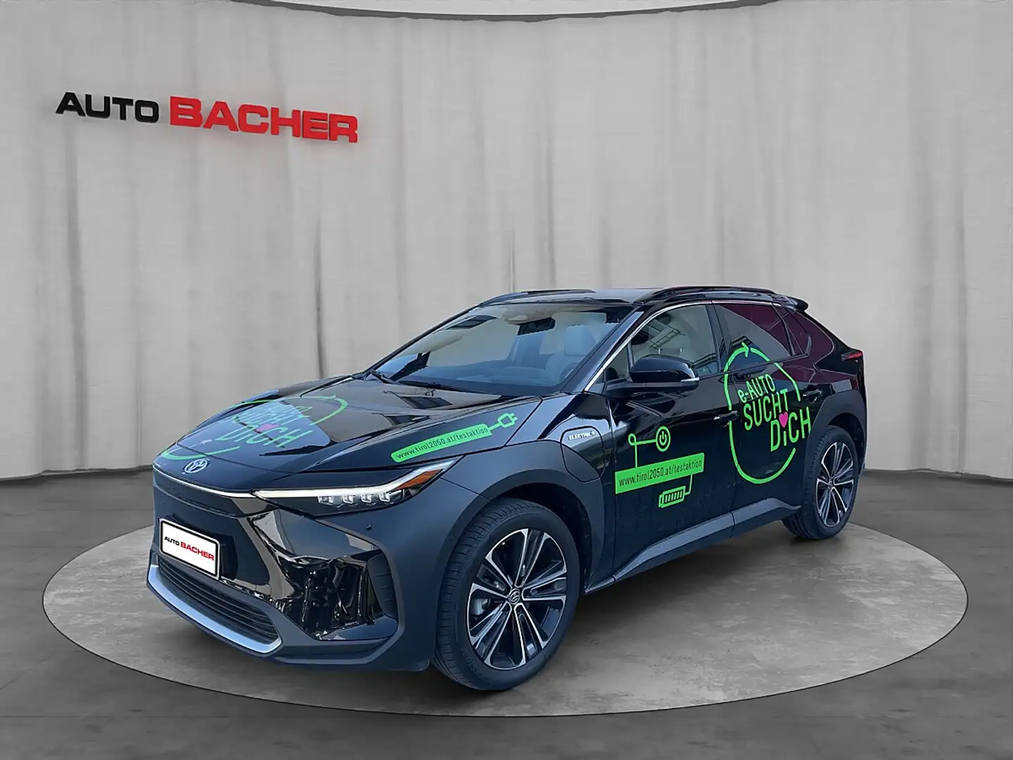 Toyota bZ4X BZ4X Allrad Elektro 71,4kWh Aut. Schwarz - 1