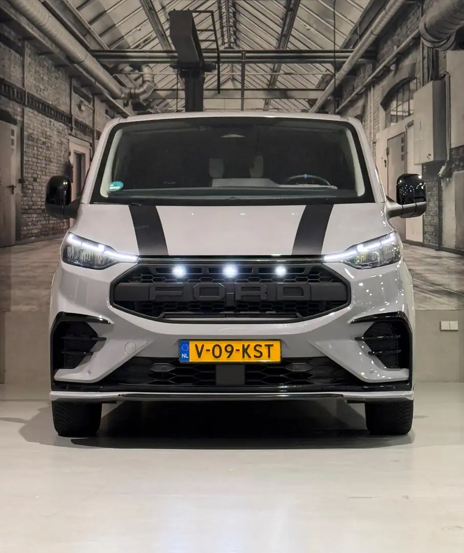 Ford Transit Custom 320 2.0 TDCI L2H1 MS-RT AWD Gris - 2