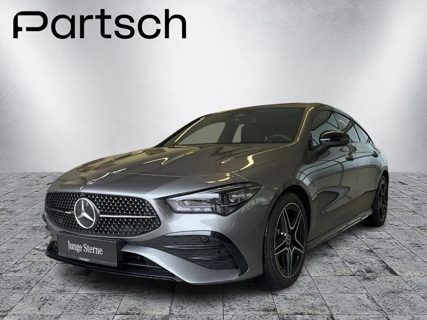 Mercedes-Benz CLA 180 Shooting Brake AMG Line SpurW W-Paket Grau - 2