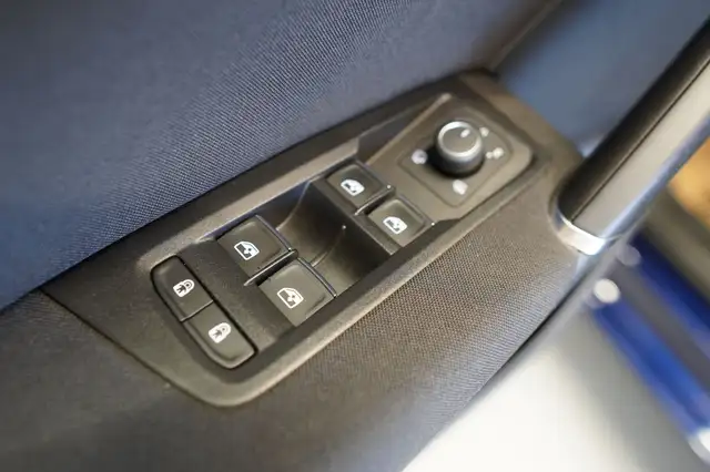 Volkswagen Touran view 14
