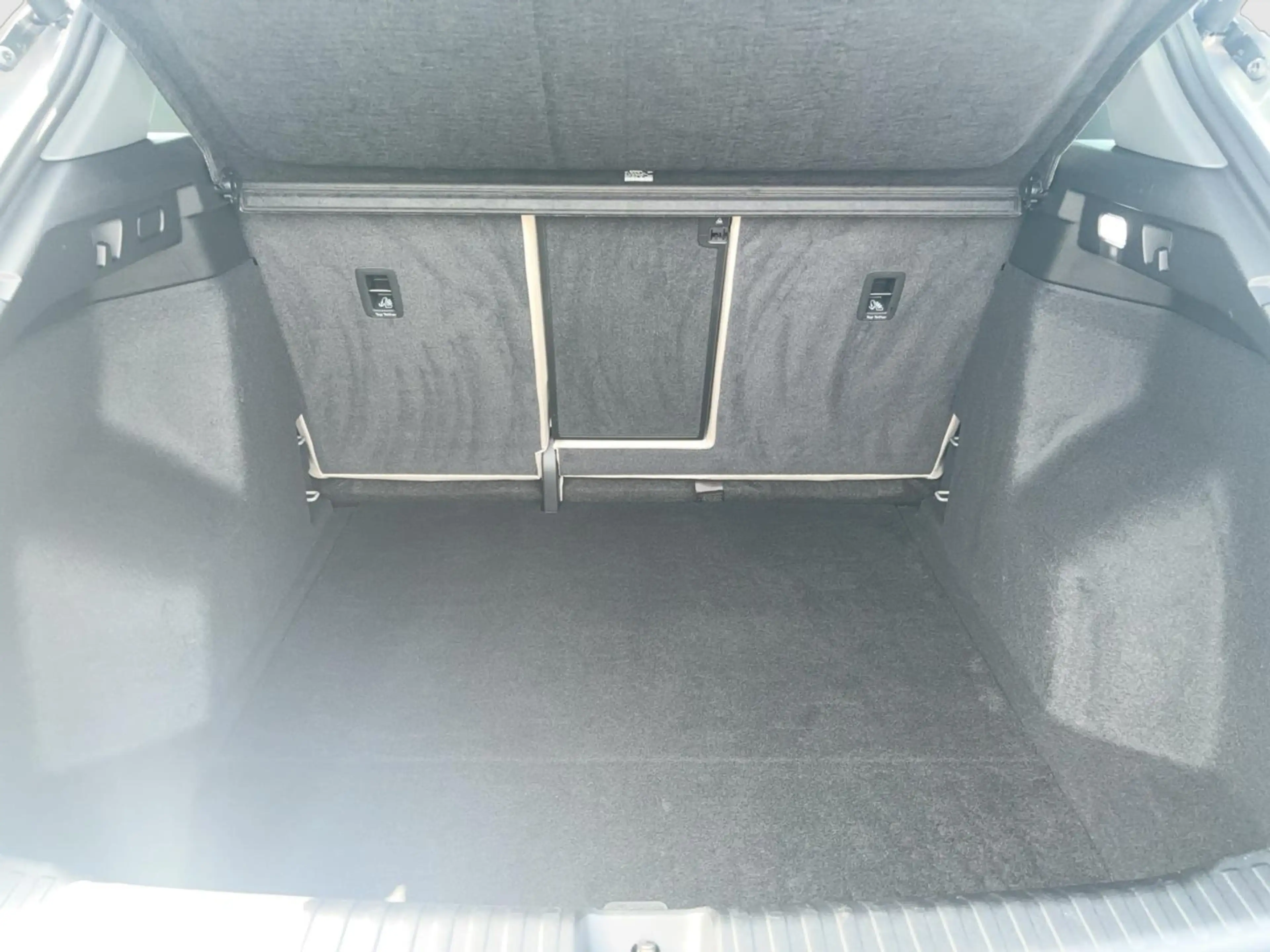 Audi Q4 e-tron Q4 e-tron 40 Advanced Navi ACC APS SHZ RKamera — photo 13