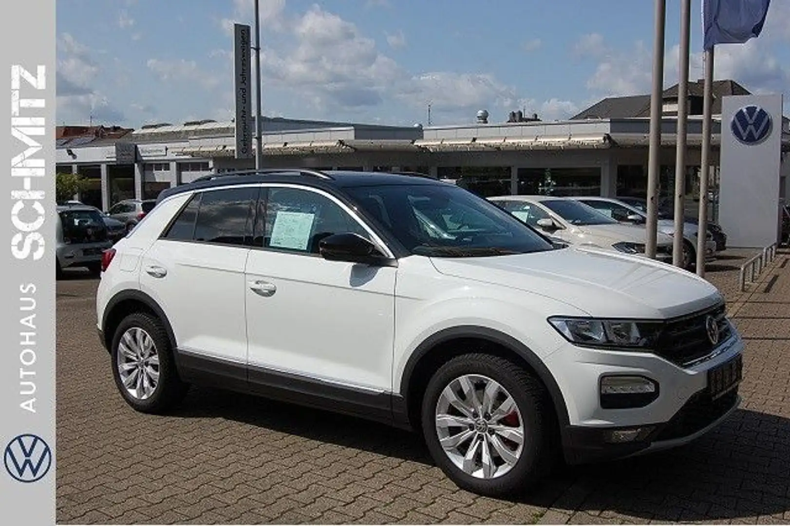 Volkswagen T-Roc Sport 1.5 TSI DSG Panoramadach ACC VKZ Weiß - 1