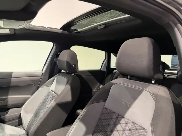 Volkswagen Taigo view 10