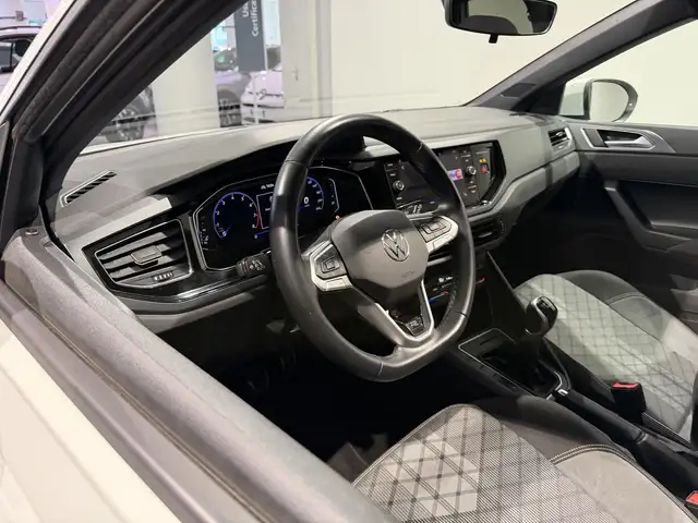 Volkswagen Taigo view 9