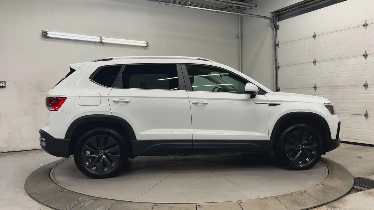 Volkswagen Taos снимка Volkswagen Taos