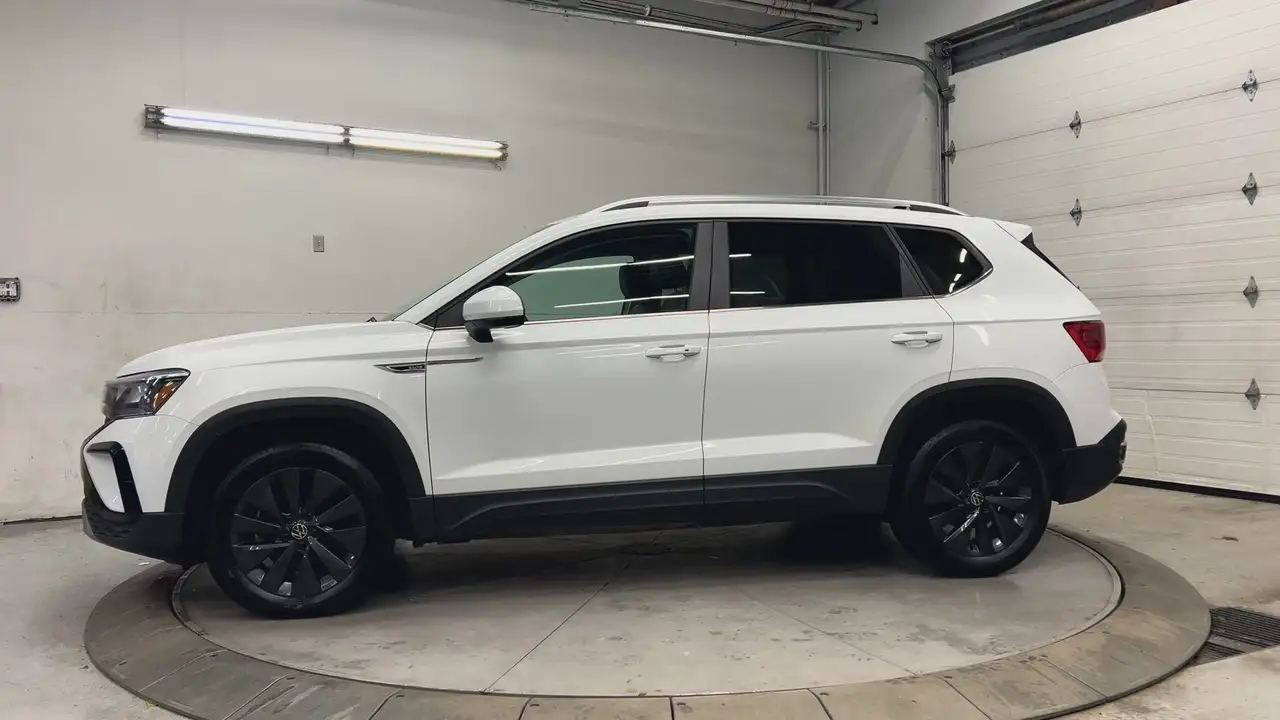 Volkswagen Taos снимка Volkswagen Taos