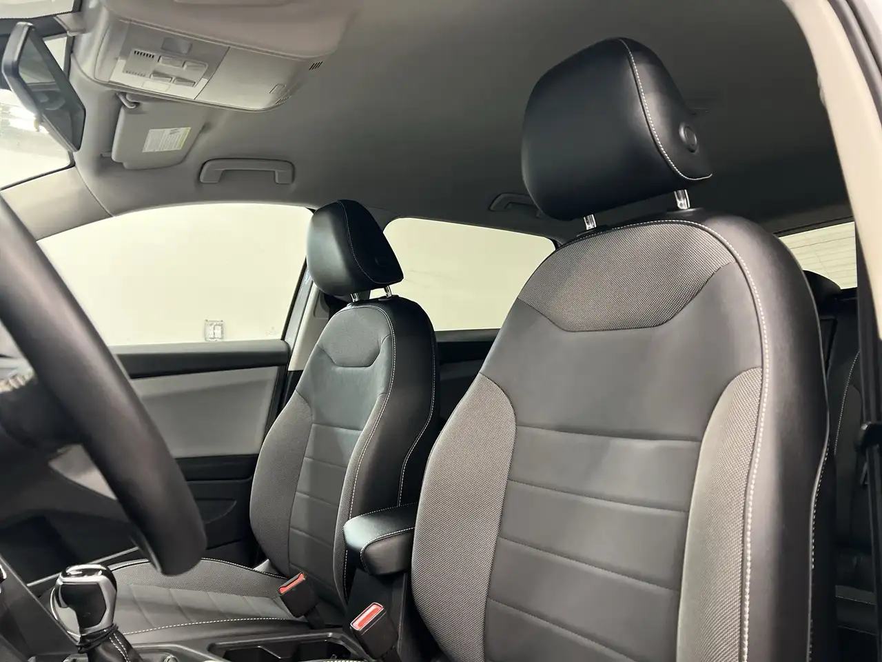 Volkswagen Taos снимка Volkswagen Taos