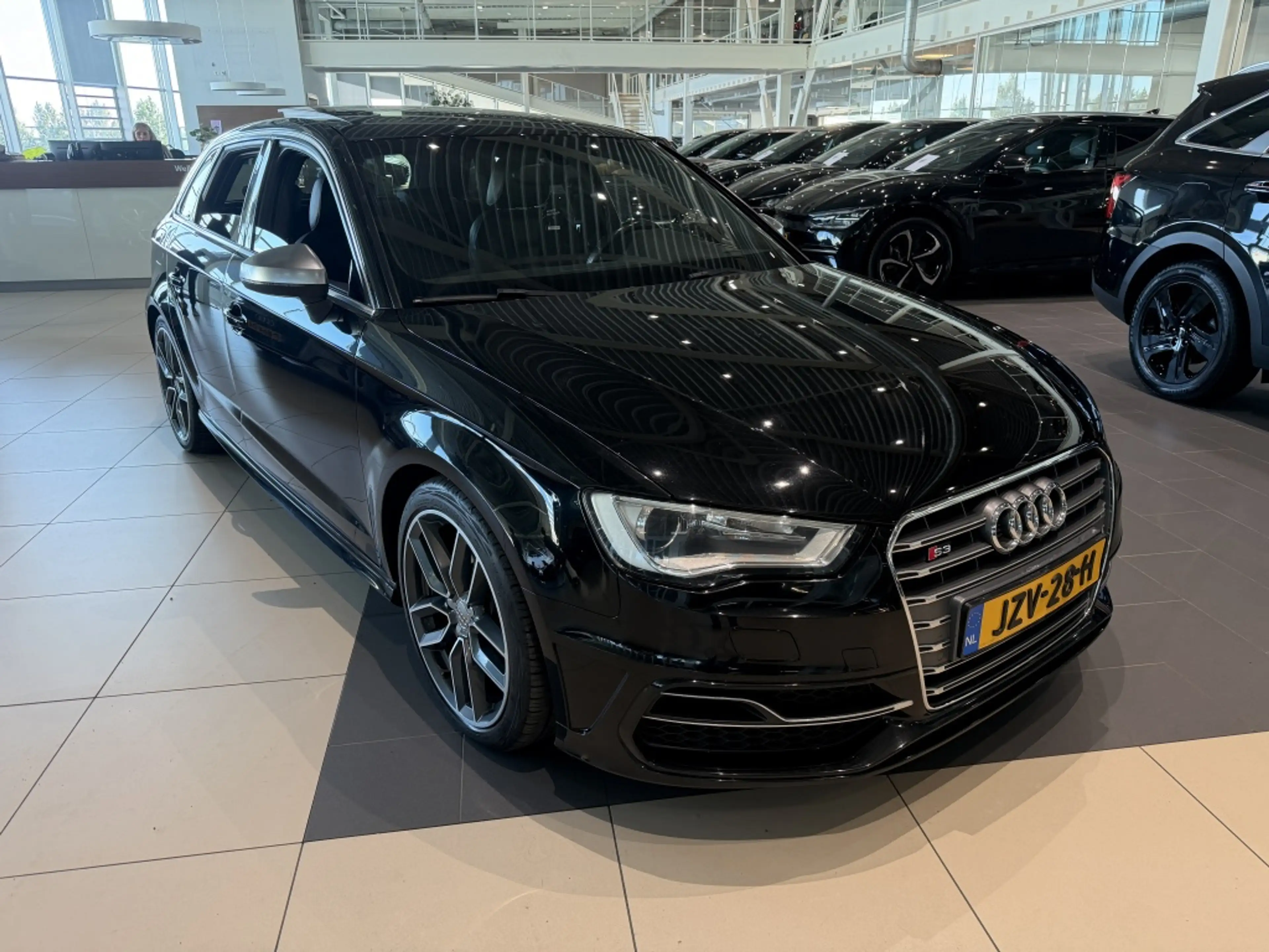 Audi S3 Sportback 2.0 TFSI Quattro Pro Line Plus — photo 2