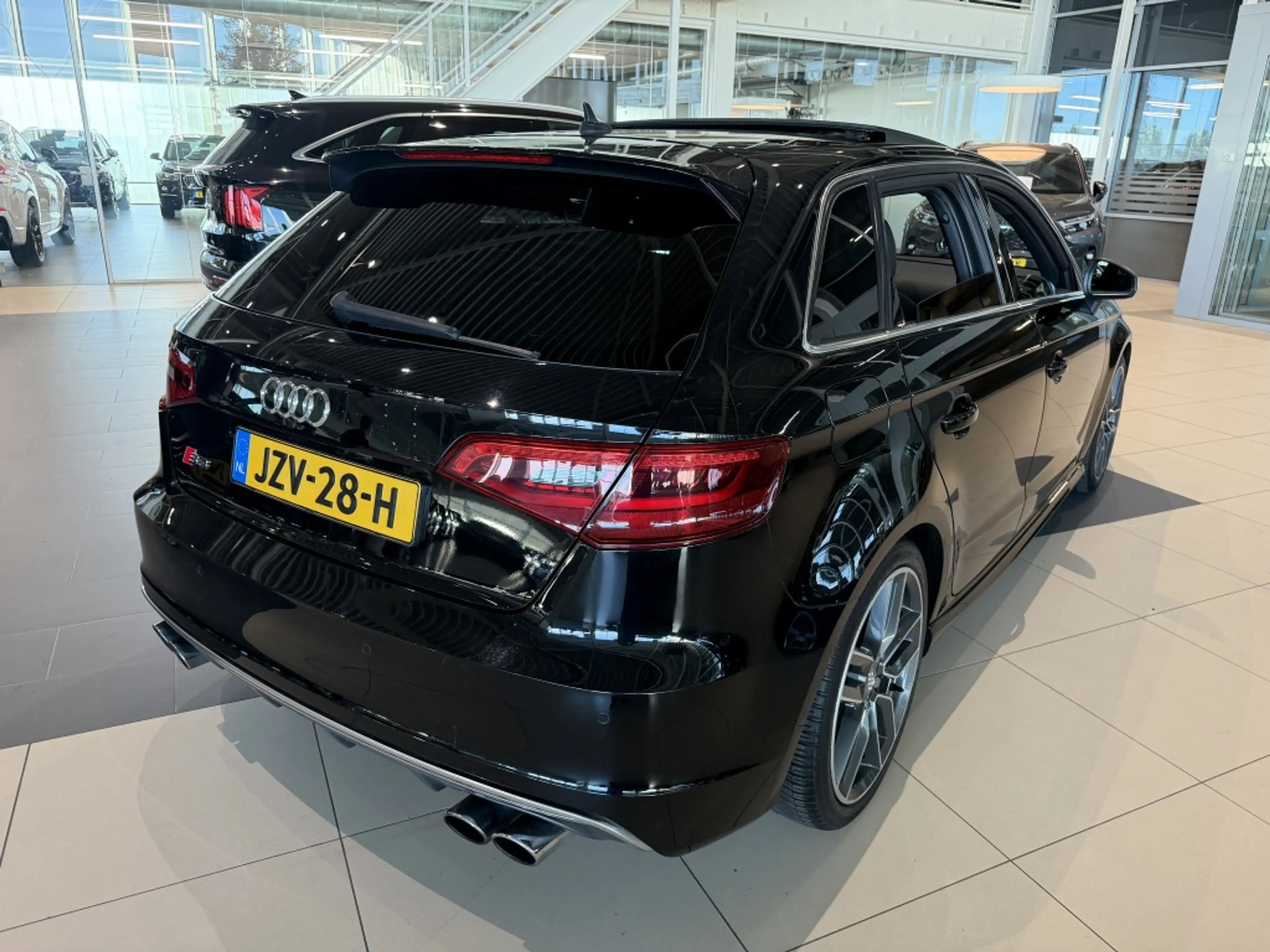Audi S3 Sportback 2.0 TFSI Quattro Pro Line Plus — photo 4