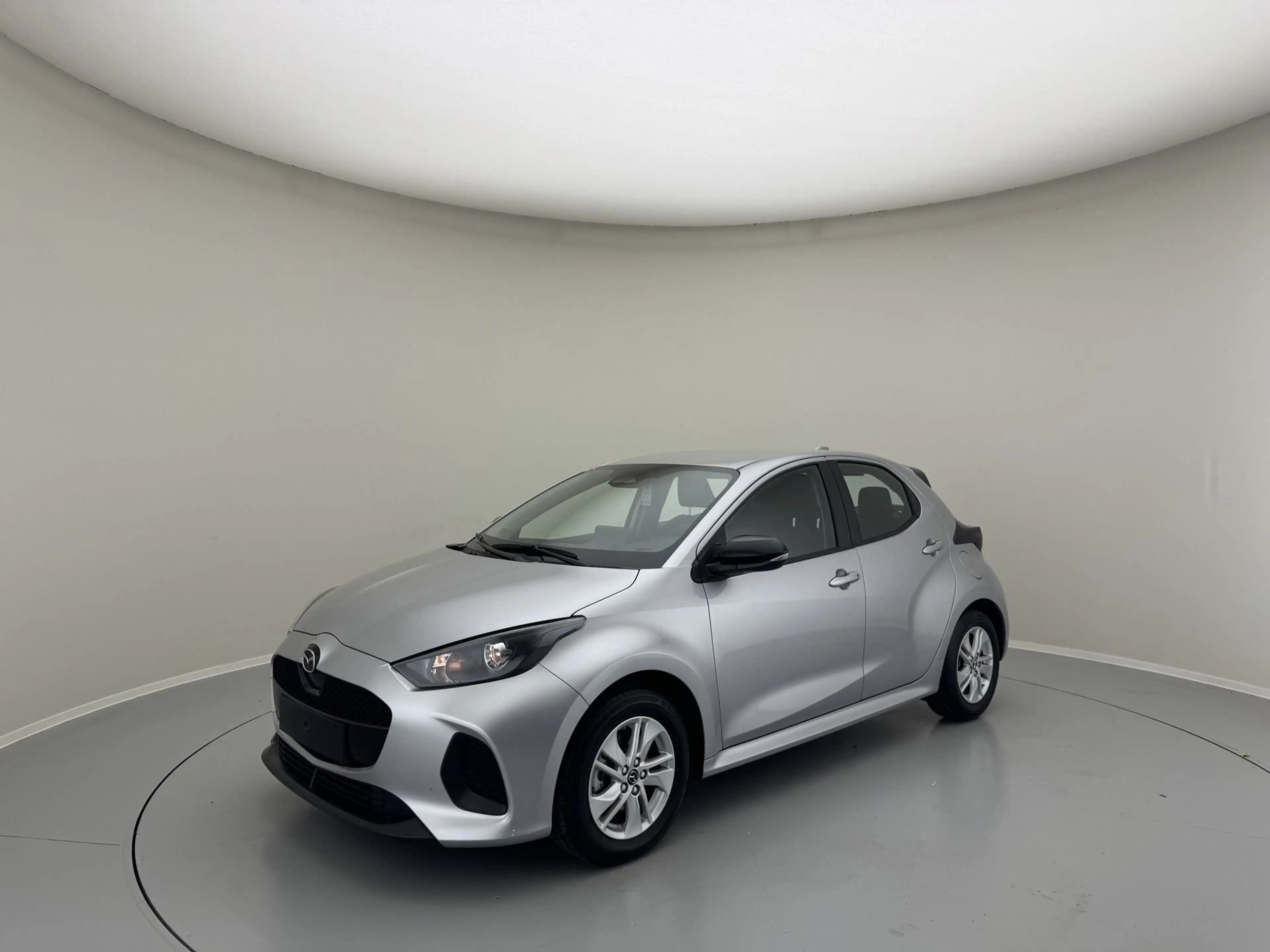 Mazda 2 Centre- line — photo 2