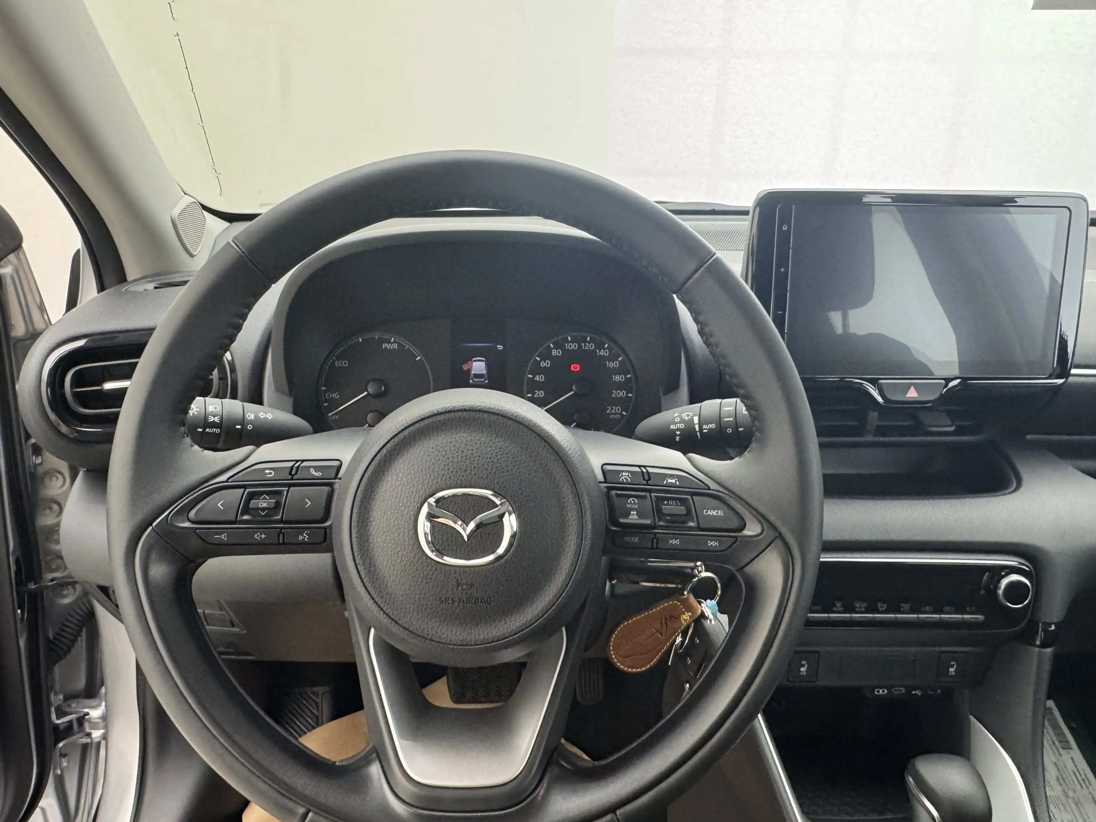 Mazda 2 Centre- line — photo 15