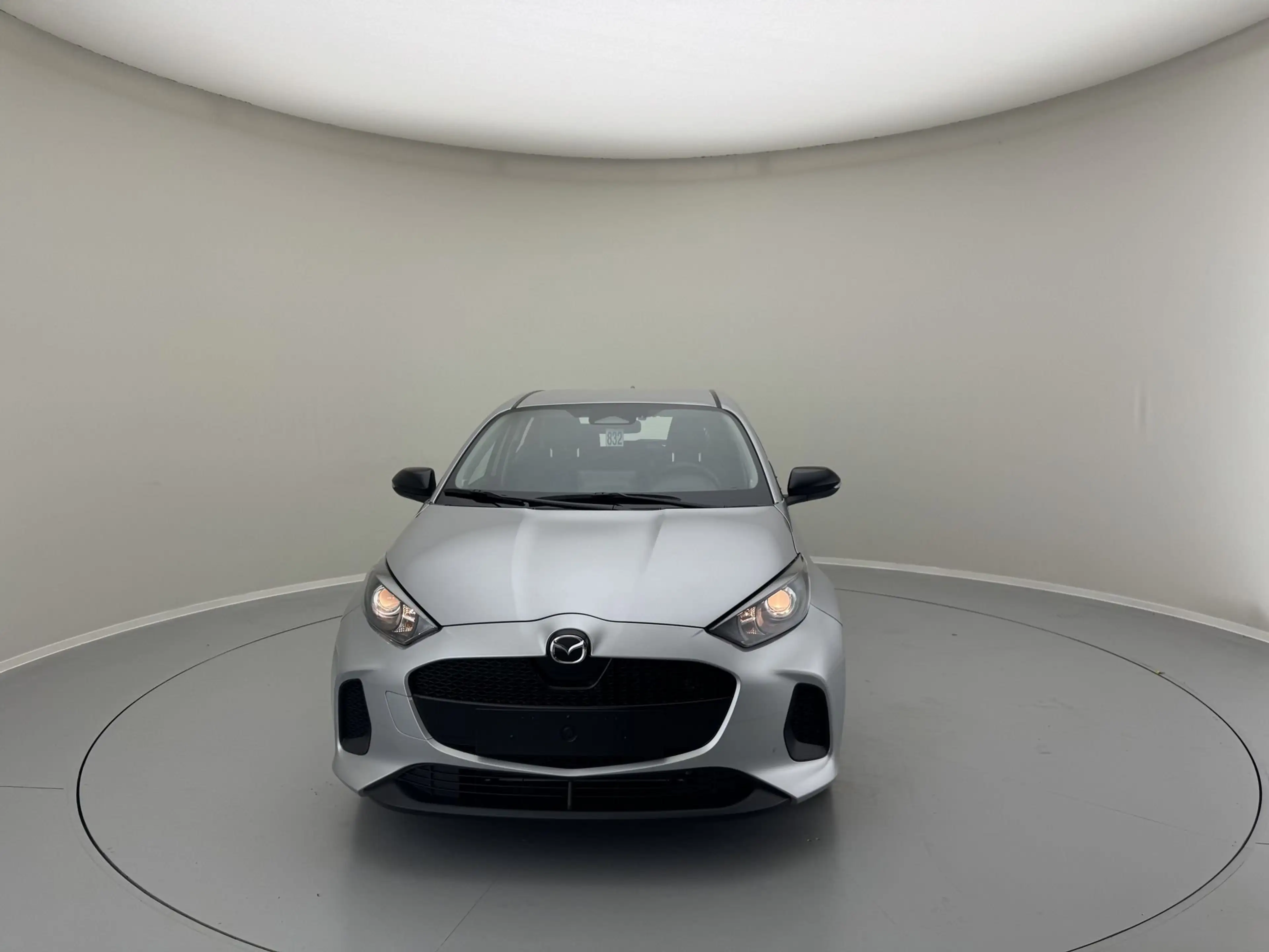 Mazda 2 Centre- line — photo 12