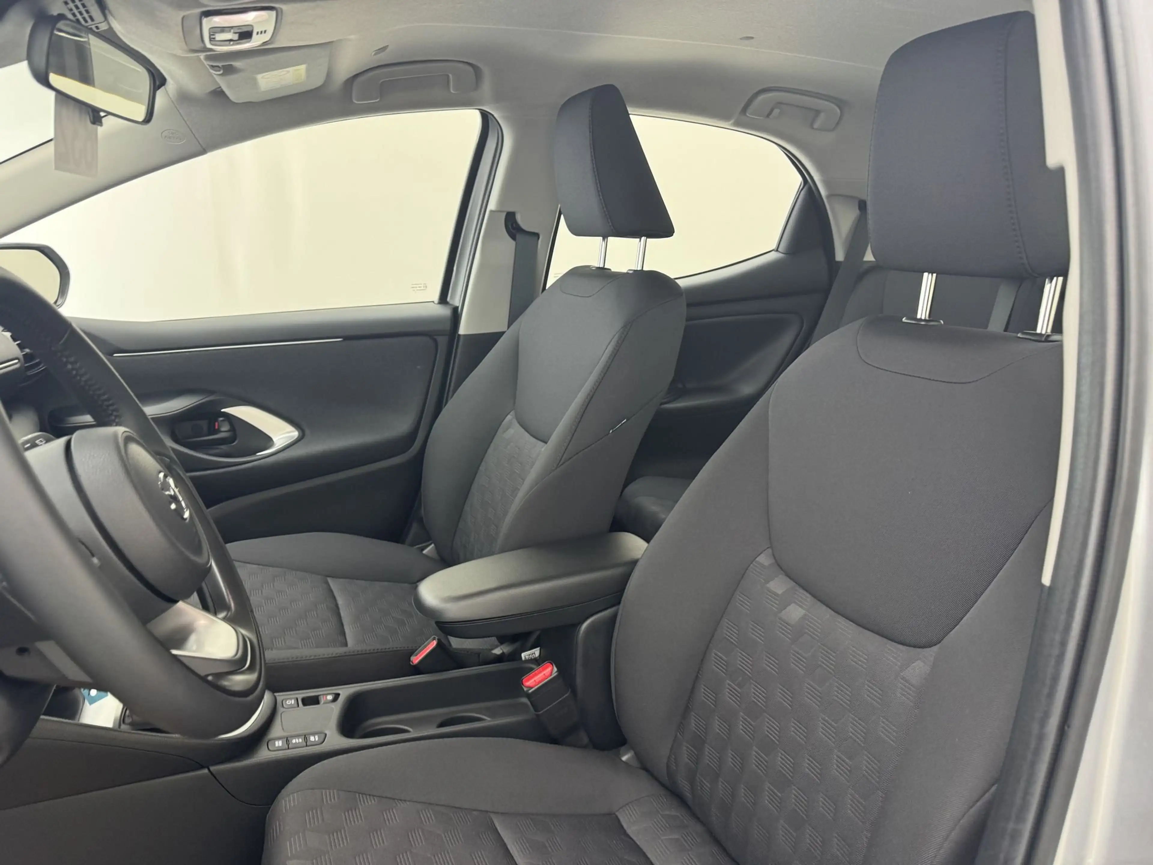 Mazda 2 Centre- line — photo 13