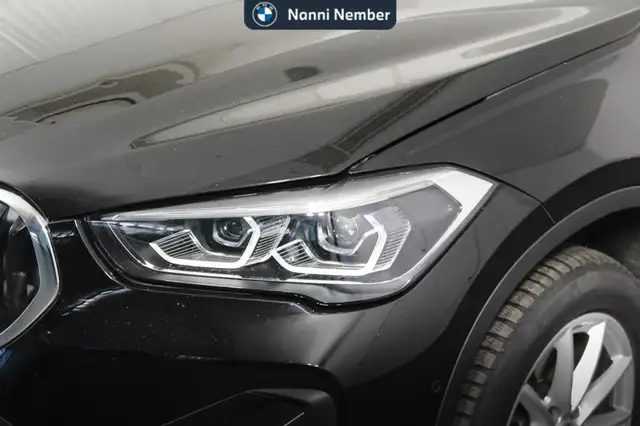 BMW X1 view 5