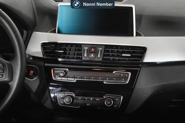 BMW X1 view 12