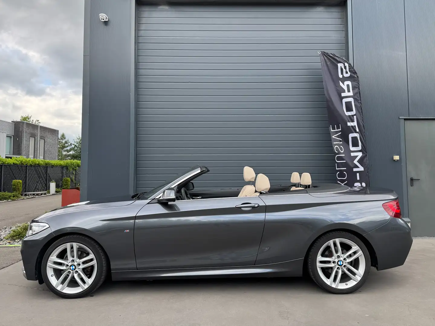 BMW 218 d CABRIO M SPORT / GARANTIE / TOPSTAAT Gris - 2