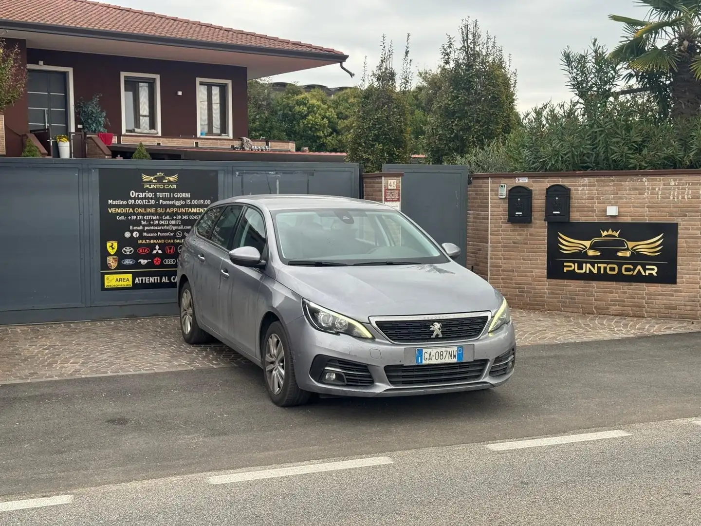 Peugeot 308 308 II 2018 SW SW 1.5 bluehdi GT Line s - 2