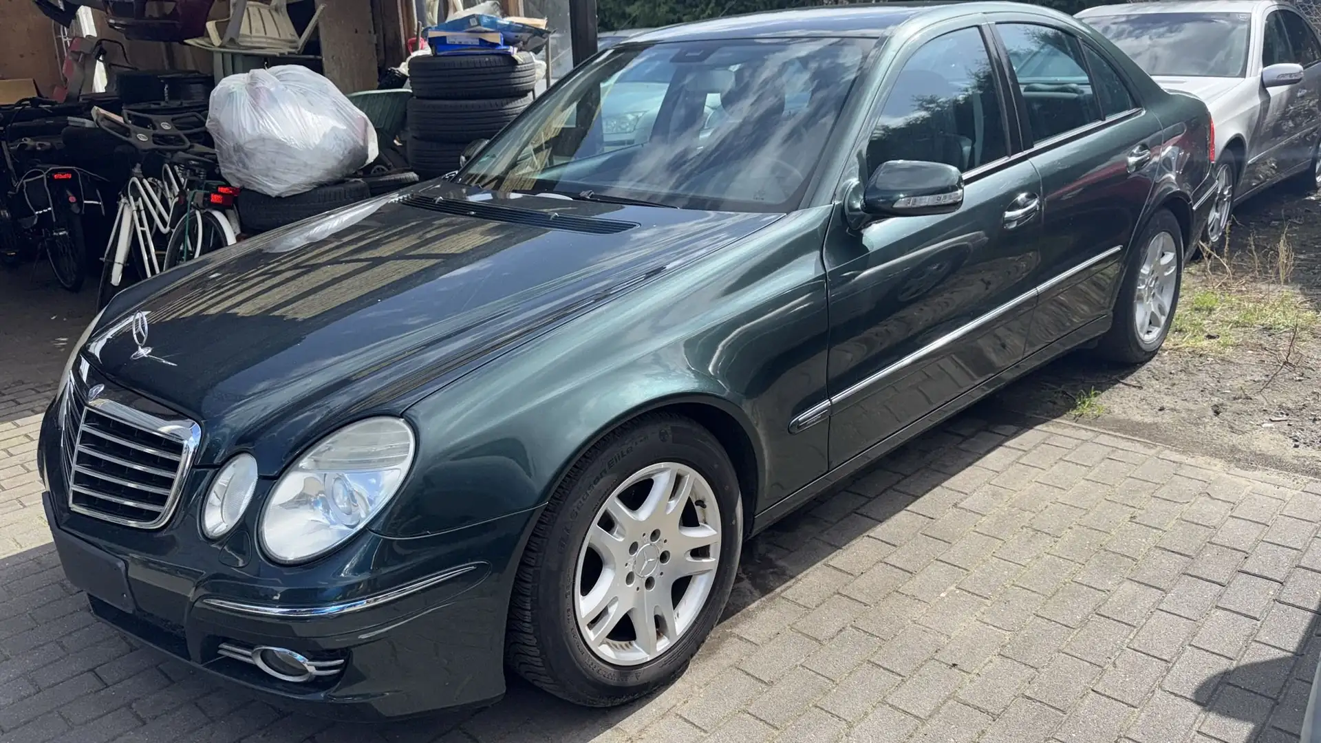 Mercedes-Benz E 200 E 200 Kompressor Automatik Avantgarde - 1