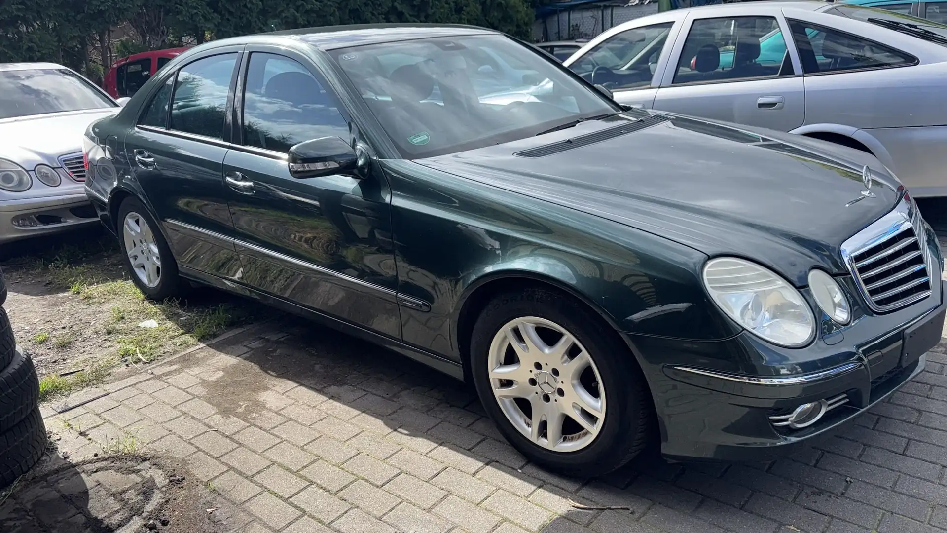 Mercedes-Benz E 200 E 200 Kompressor Automatik Avantgarde - 2