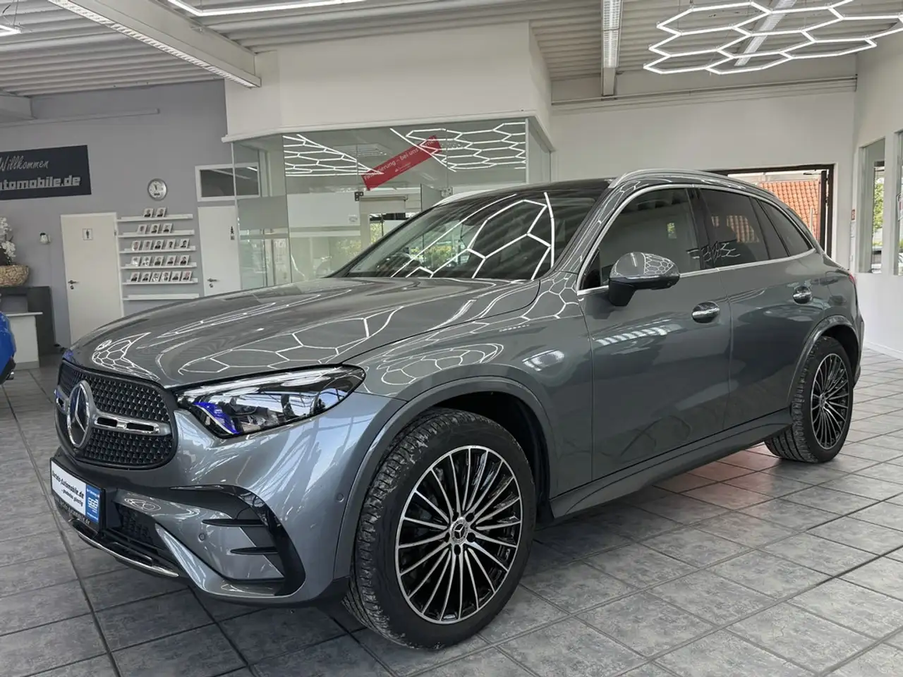 2023 Mercedes-Benz GLC 300 de 4Matic AMG Line, LED, ACC, MBUX, 360°, photograph 3