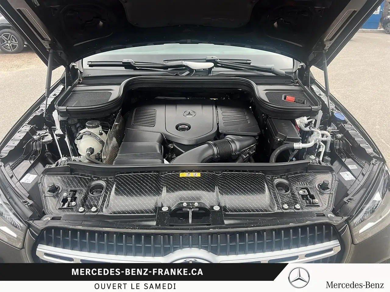 Mercedes-Benz GLE снимка Mercedes-Benz GLE