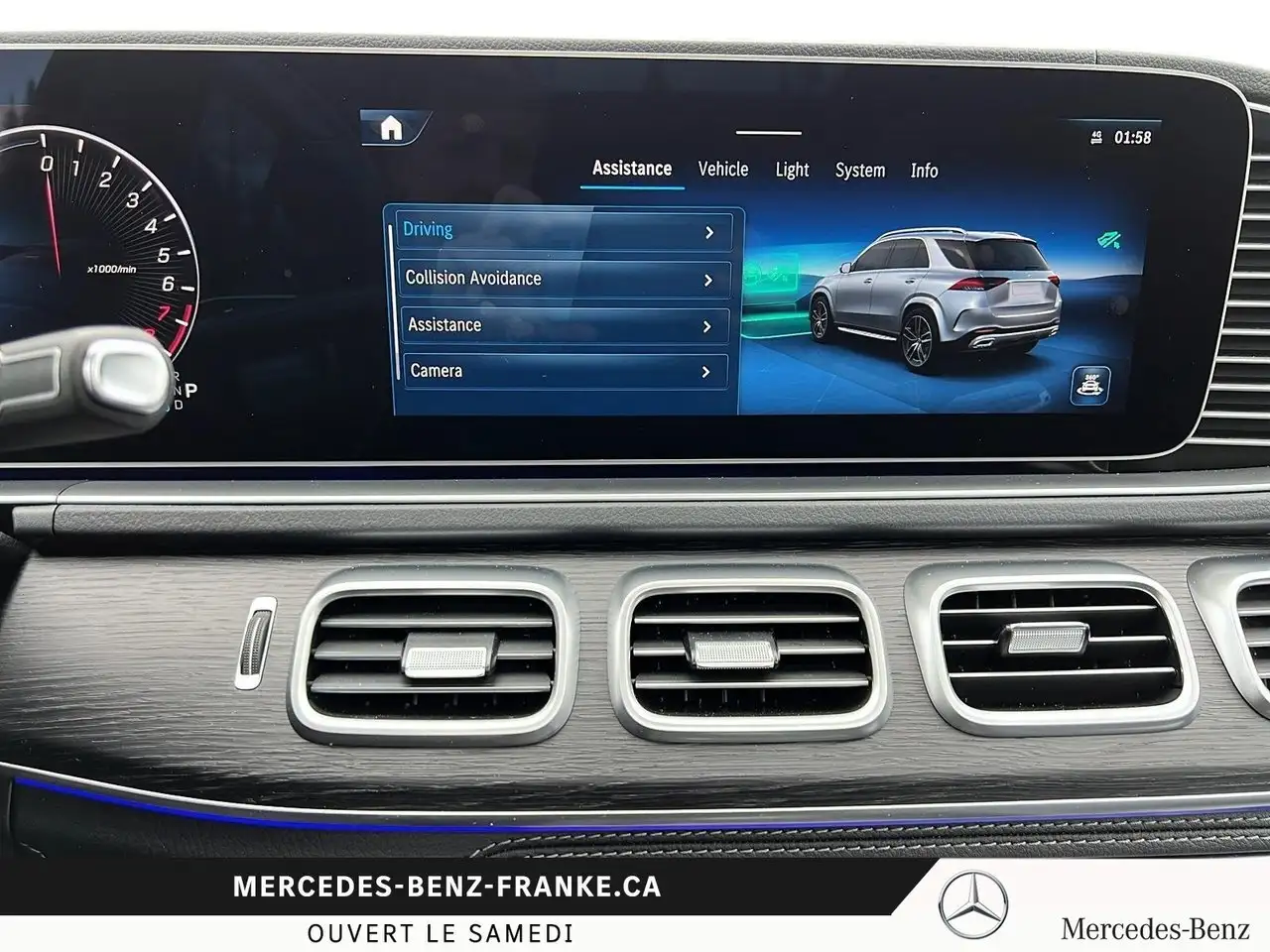 Mercedes-Benz GLE снимка Mercedes-Benz GLE